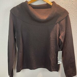 NWT Josephine Chaus Women’s Sweater Size Medium